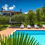 Mugeba Club Poreč